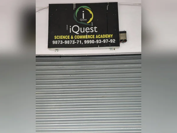 iQuest Sarita Vihar